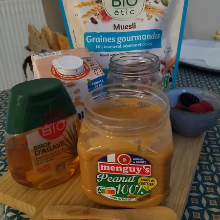 Fleurs De Cosmos Oda ve Kahvaltı 3*