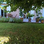Bed & Breakfast Fleurs De Cosmos D' Hotes